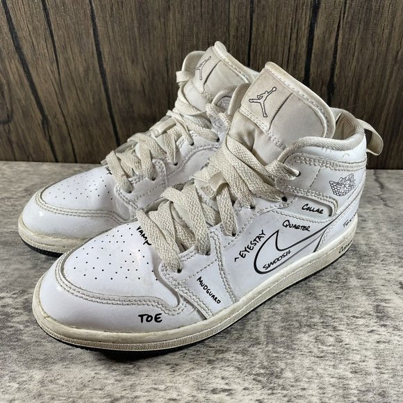 Air Jordan 1 Mid Schematic Size 1.5Y (GS) DQ1866-100 - Picture 2 of 8